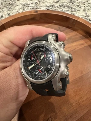 New Oakley Men's Holeshot Watch Silver And Black Never Worn - Image 1 of 4