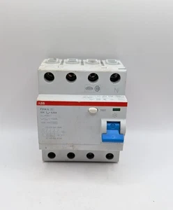 Interruptor de protección de corriente de fallo ABB F204 A 63A/0,03A interruptor de protección FI 4 polos - Imagen 1 de 5