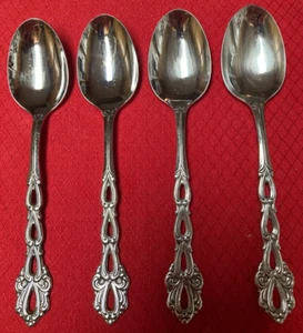 Set of 4 CHANDELIER Soup Spoons by Oneida Community Stainless, Nice Condition - Picture 1 of 4