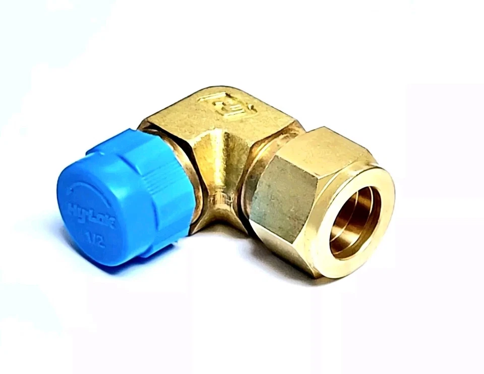 HY LOK CLMA10-8N-BRAS, 90° Elbow, 1/2" MNPT X 5/8" O.D. Tube, Brass  - Image 1 of 1