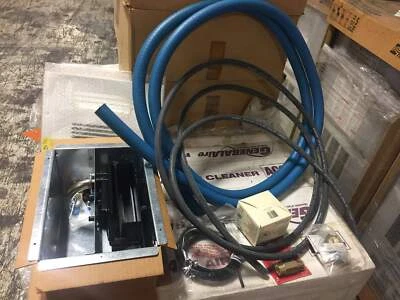 KIT SOPLADOR DE PARED REMOTO A VAPOR GENERALAIRE RMB35 ELITE 230/50-60/1 22 VATIOS  Foto 1 de 4