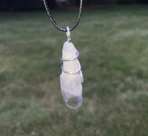 Handmade Clear Lemurian Quartz Crystal Point Pendant Elestial Record Keeper Wow - Picture 1 of 6