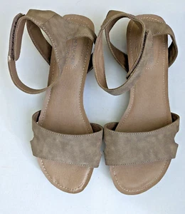 Sandalias de mujer Adam Tucker talla 7,5 color topo By Me Too Mally con correa al tobillo - Imagen 1 de 9