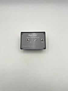 Channel Master Titan 2 CM-7777 Mast montiert Antenne Vorverstärker grau UHF/VHF - Bild 1 von 5