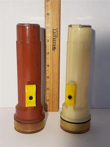 2 Vintage BMG Flashlights Bridgeport Metal Goods Plastic 7.5" Work Great 2 D bat - Picture 1 of 7