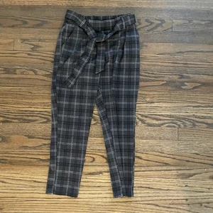 Abercrombie kids Charcoal Grey And White Pants Size 9/10 - Picture 1 of 4