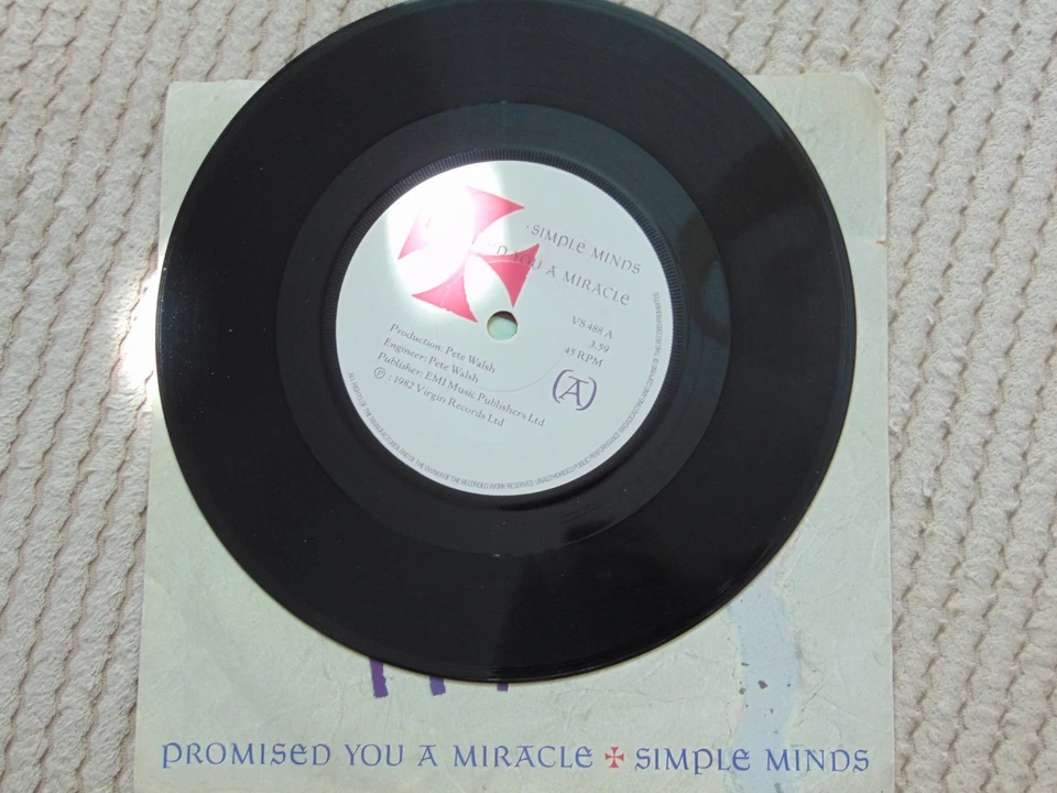 Simple Minds Promised You a Miracle 7" Vinyl 1981 - Image 1 of 1