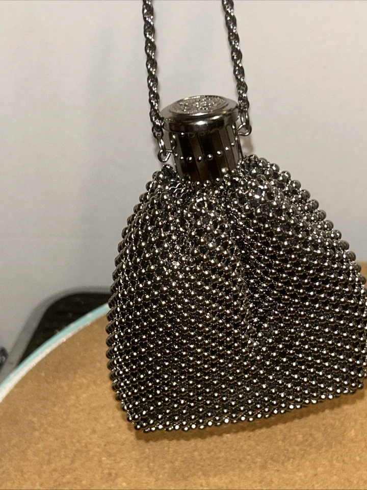 L’Paige Vintage RARE Mesh Pouch Silver Tone Accordian Closure Purse Evening Bag - Image 1 of 4