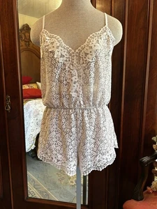 Victoria's Secret Body DAISY LACE ROMPER Beige/nude Scalloped Edges Sheer XS - Picture 1 of 11
