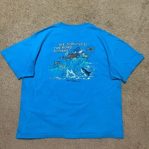 Camisa azul XL vintage 1981 Maui Hawaii “We Survived Road to Hana” - Imagen 1 de 7