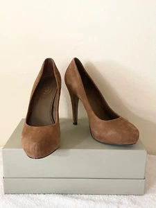 ASH BROWN SUEDE INBUILT PLATFORM SOLE HEELS SIZE 6/39 - Picture 1 of 6