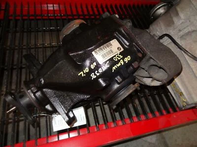 DIFERENCIAL TRASEIRO 2006 BMW 330XI COM 78.000 MILHAS SERVE EM UMA TRANSMISSÃO MANUAL - Imagem 1 de 4