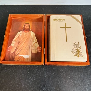 Neu American Bible Memorial Edition 1976 katholisch mit Holz Zeder Box Neu - Bild 1 von 11