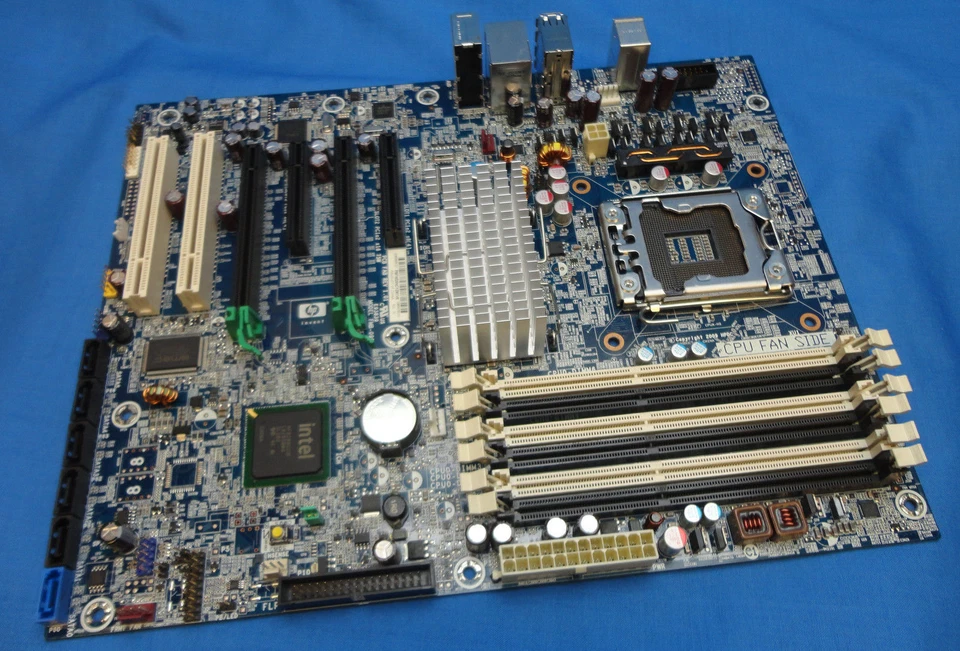 Motherboard HP Z400 Workstation Socket LGA1366/1366 P/N586968-001 586766-002 - Image 1 of 1