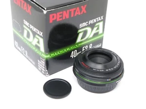 SMC PENTAX-DA 40mm f2.8 Limited Prime Pancake Lens - Boxed - Picture 1 of 4