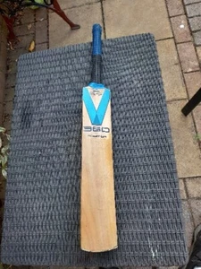 Slazenger 360 Cricketschläger Premier Cricketschläger 2,2 Pfund signiert - Bild 1 von 12