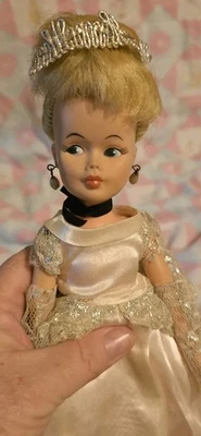 Muñeca Cenicienta Jinete De Colección 13” Walt Disney Cenicienta Años 60’s Foto 1 de 4