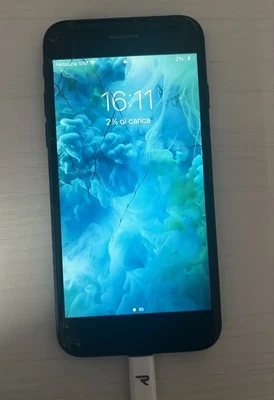 Apple iPhone 7 - 32GB - Nero Opaco - schermo crepato - FUNZIONANTE  - Immagine 1 di 3