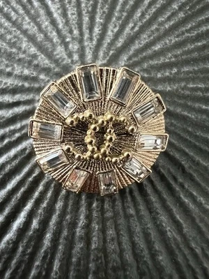 Chanel Metal Diamante Button 20mm - Image 1 of 3