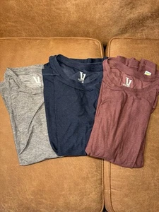 Vuori Men’s Strato Tech T-Shirts x3 (Navy, Red, Heather Gray) - Picture 1 of 6