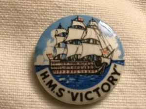 HMS Victory Pin Badge Button (L7B) - Picture 1 of 2