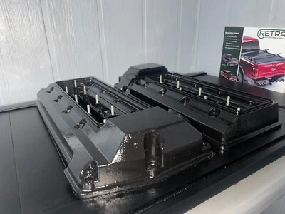 Tampas de válvulas 99-03 BMW 540i (conjunto) - Imagem 1 de 4