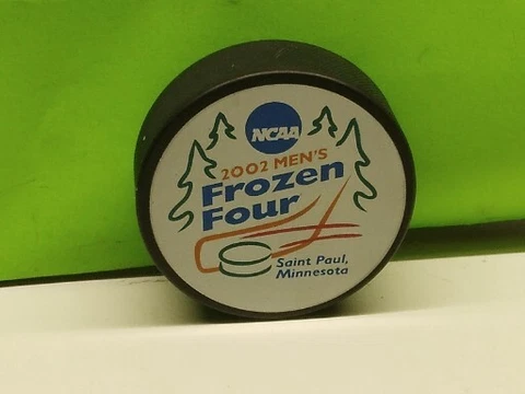 2002 NCAA Men's Frozen Four Hockey Game Puck Saint Paul Minnesota Bauer Made Cover