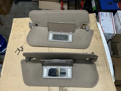 92-96 Ford F-150 F250 Bronco - Interior Lighted Vanity SUNVISOR set LH RH visors - Image 1 of 4