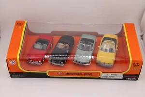 New-Ray Escala 1/43 Diecast 48405 - Juego de 4 piezas Mercedes-Benz - Imagen 1 de 7
