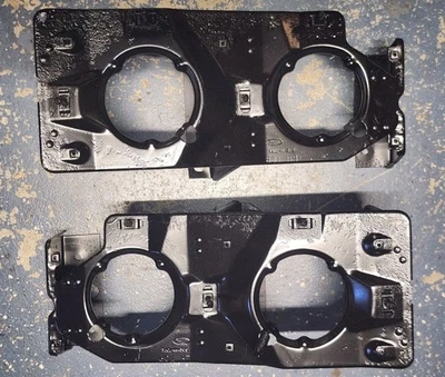 Set 1970 1971 Ford Torino Ranchero Cobra Tall Headlight Stands - Изображение 1 из 4