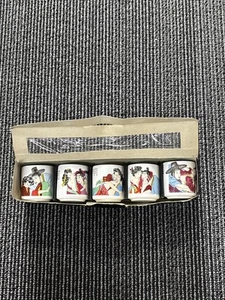 Yung-Boh Ceramic Welcome to Korea Tea Sake Cups Shot Glasses Set of 5 Gift Box - Picture 1 of 3
