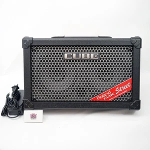 Amplificador estéreo de potencia de batería Roland Cube Street negro Busking Amp probado en Japón - Imagen 1 de 6