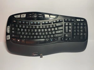 Klawiatura bezprzewodowa Logitech K350 Comfort Wave z kluczem sprzętowym USB przetestowana działająca - Zdjęcie 1 z 11