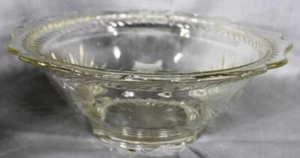 Large Depression Era Jeannette Glass Sunburst Herringbone Fruit/Serving Bowl 11" - Picture 1 of 3