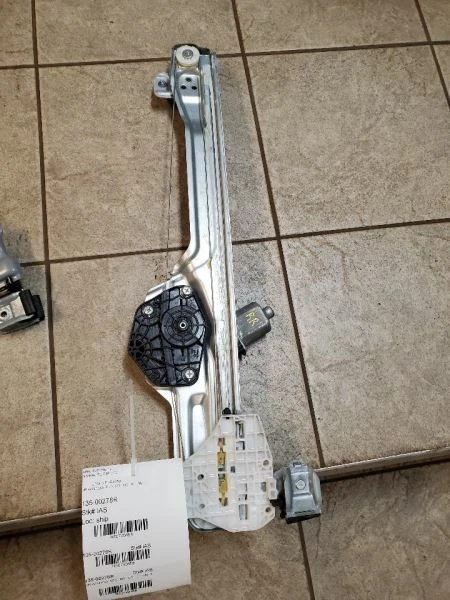 Passenger Rear Window Regulator Fits 14-19 SILVERADO 1500 PICKUP 749458 Foto 1 de 1