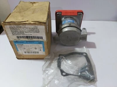 COOPER CROUSE-HINDS ARC64P RAINPROOF RECEPTACLE 3 WIRE 4 POLE STYLE 2 - Image 1 of 4