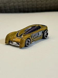 Hot Wheels Metalflake Gold Monoposto from 2009 CONNECT CARS: TRACK LEGENDS SLEEK - Picture 1 of 5