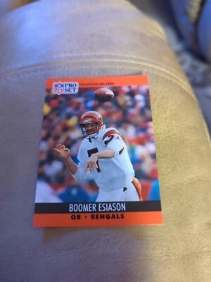 1990 Pro Set Boomer Esiason Cincinnati Bengals #463 - Image 1 of 2