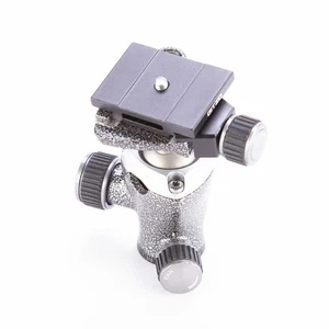 Gitzo Series 1 Traveller GH1382TQD Center Ball Head, 24 lb Capacity - Picture 1 of 5