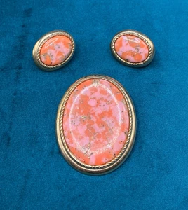 Vintage Sarah Coventry Coraline Confetti Brooch Earring Set Pink Gold Tone 1970s - Bild 1 von 6