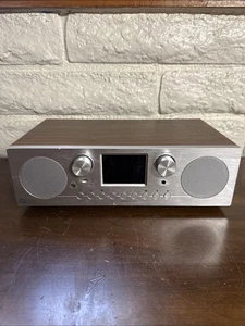 Ocean Digital WR-800F STEREO INTERNET RADIO - Picture 1 of 7
