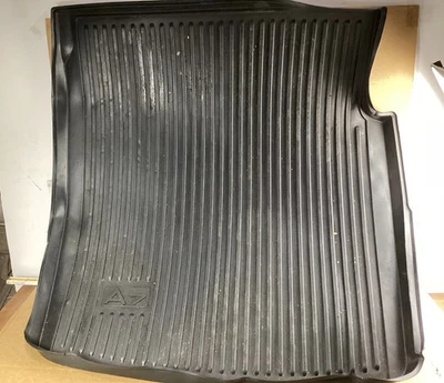 Alfombrilla de carga para todo tipo de clima Audi A7 Quattro 2012-2018 4K8061180 OEM Foto 1 de 4