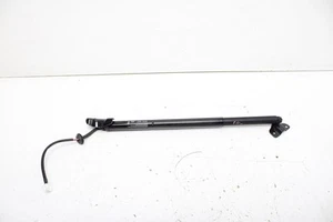2022-2024 MITSUBISHI OUTLANDER REAR RIGHT LIFTGATE LIFT CYLINDER SUPPORT OEM - Foto 1 di 7