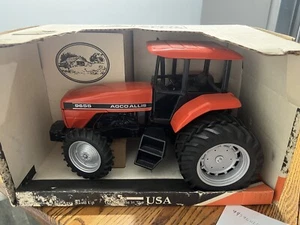 STUNNING AGCO ALLIS MODEL NO. 9655 Rare Collector Model With Duels - Picture 1 of 3