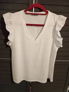 ( NEW ) WHITE V-NECK SHORT SLEEVE STRETCHY TOP SIZE L 14 UK - Picture 1 of 7