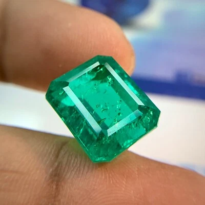 12.43 ct LAB GROWN EMERALD COLUMBIAN GREEN BIRON OCTAGON GEMSTONE GIFT - Image 1 of 4