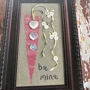 Cinnamon Hearts Needlework Be Mine Carrot Heart Chart Only - Picture 1 of 3