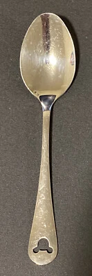 Cuchara de cubiertos brillante perforada de acero inoxidable 18/8 Disney Mickey Mouse Foto 1 de 4