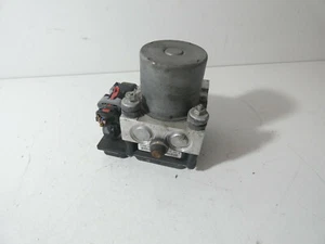 Audi A4 B7 2,0 TDI ABS Hydraulikblock 8E0910517D012 - Bild 1 von 1