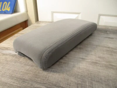 Buick Century 1997-2005 consola tapa reposabrazos cubierta tela gris OEM limpio largo 15" Foto 1 de 4